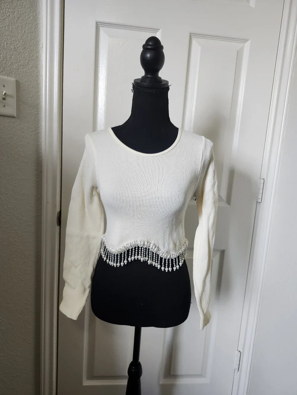 Zara Cream Ribbed Long-Sleeve Crop Top with Beaded Scallop Hem